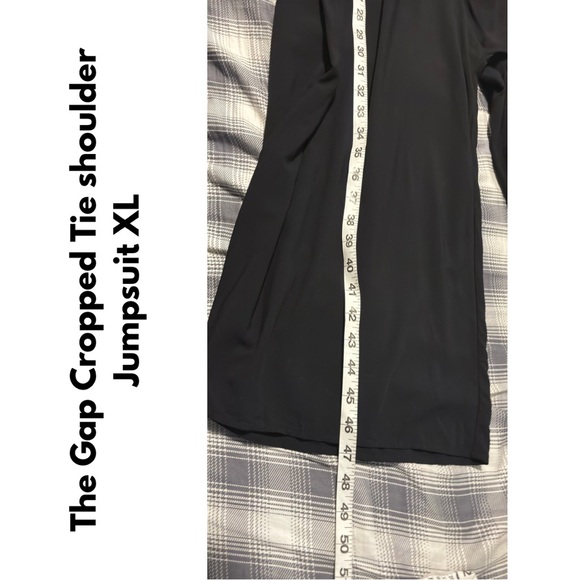 The Gap - Cropped, Tie Shoulder Jumpsuit - XL - Pockets! - Picture 6 of 9